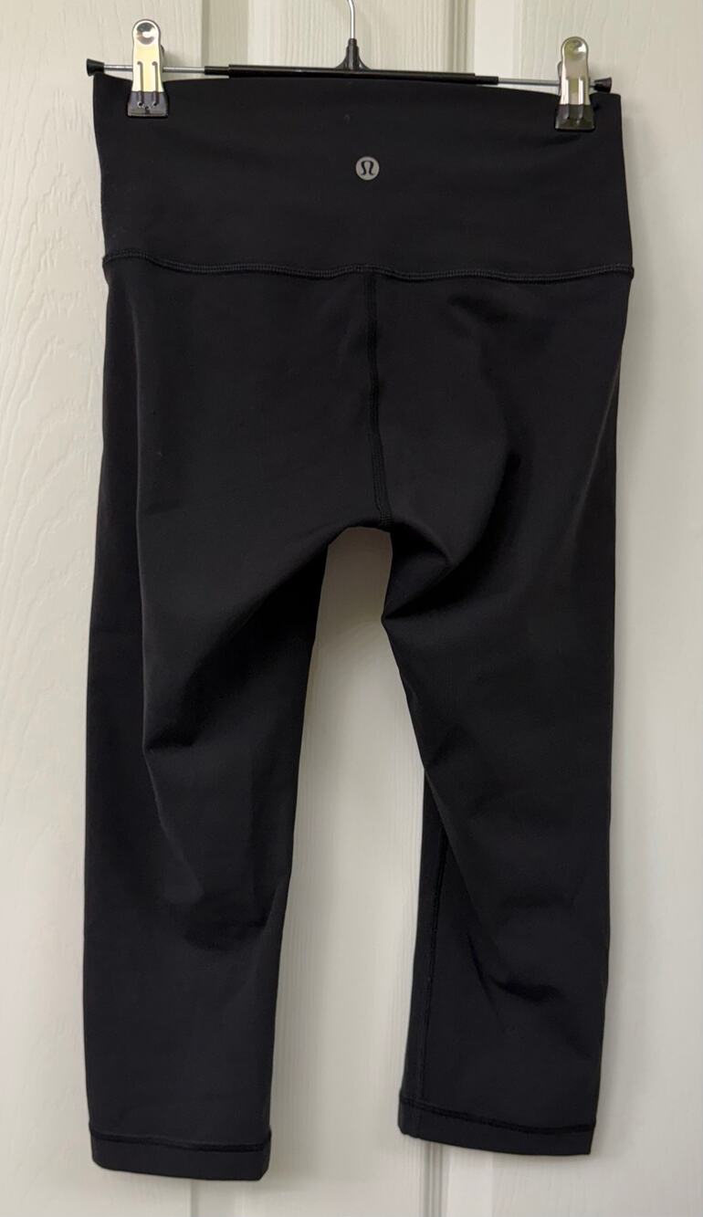 Lululemon 4 Wunder Under 21” Crop Solid Black Speed Up Run Yoga Gear Luon